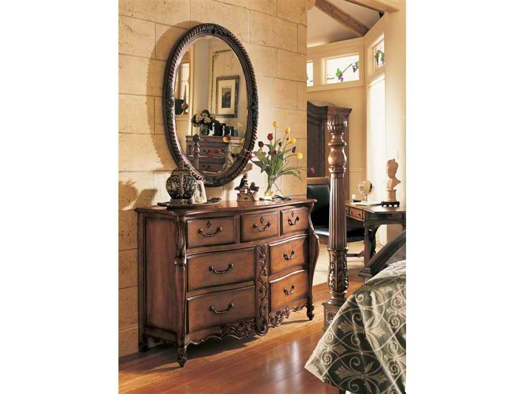Fine Furniture Design Bedroom Riesling Double Dresser 320-142