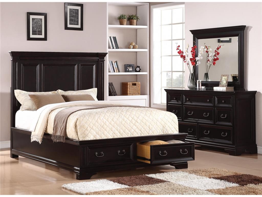 Flexsteel Bedroom Queen Panel Bed With Storage W1909-90QS is perfectly balanced by the red and white floral arrangement and other exciting accessories. 
