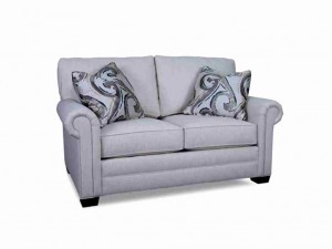 Huntington House Living Room Loveseat 2053-40 is the best seating unit for smaller spaces. 