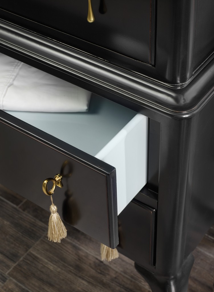 Cynthia Rowley: 1586-90010-BLK1 Twin Peak Six-Drawer Chest on Chest is sleek and uncomplicated. 